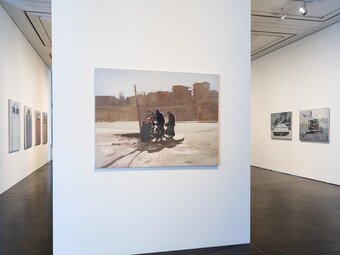 Edi Hila (*1944), Ausstellungsansicht EDI HILA | THEA DJORDJADZE, Hamburger Kunsthalle, Hamburg, 2025, © Courtesy and copyright the artist, Foto: Fred Dott